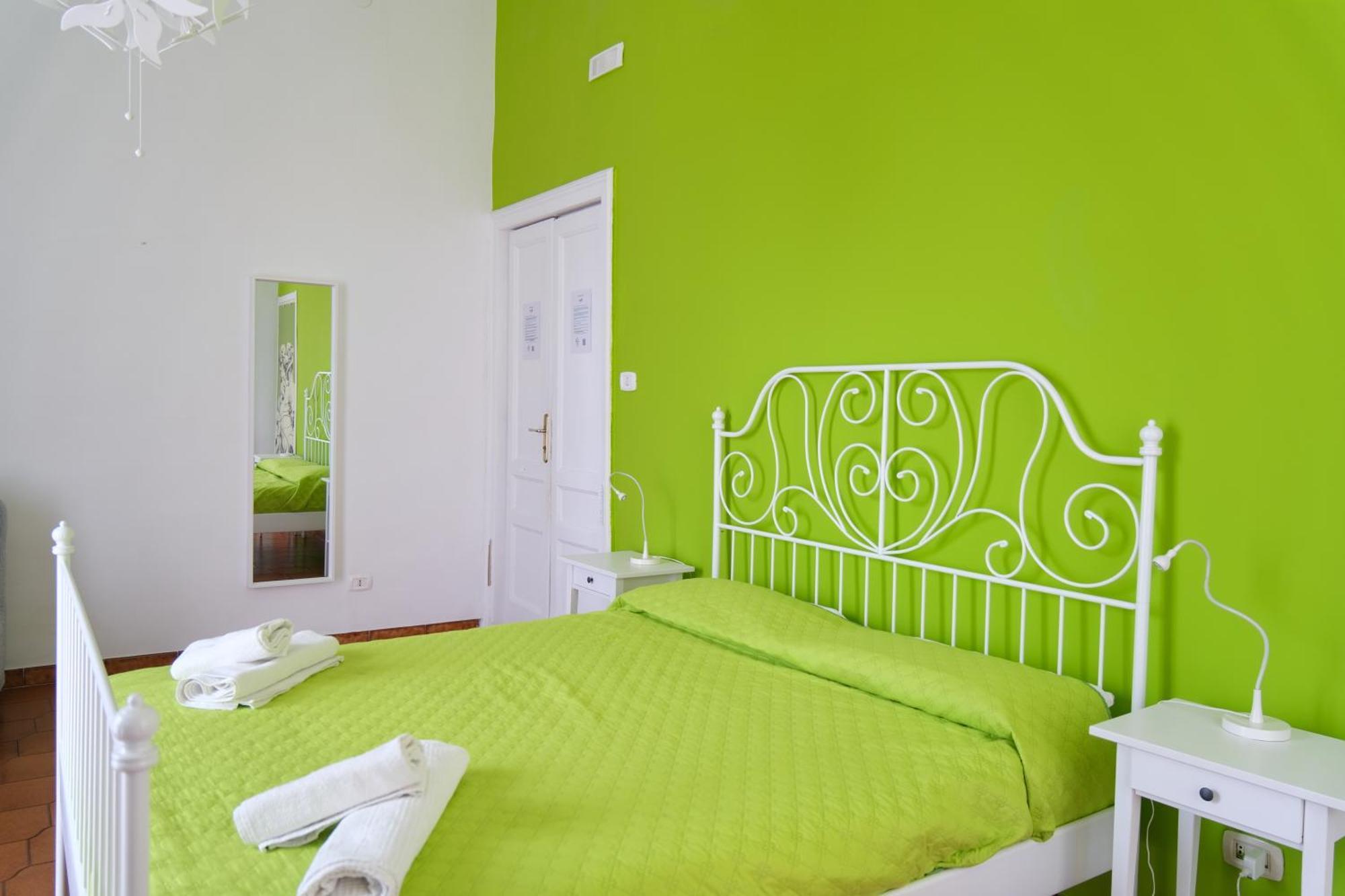 B&B Tarumbo Napels Buitenkant foto