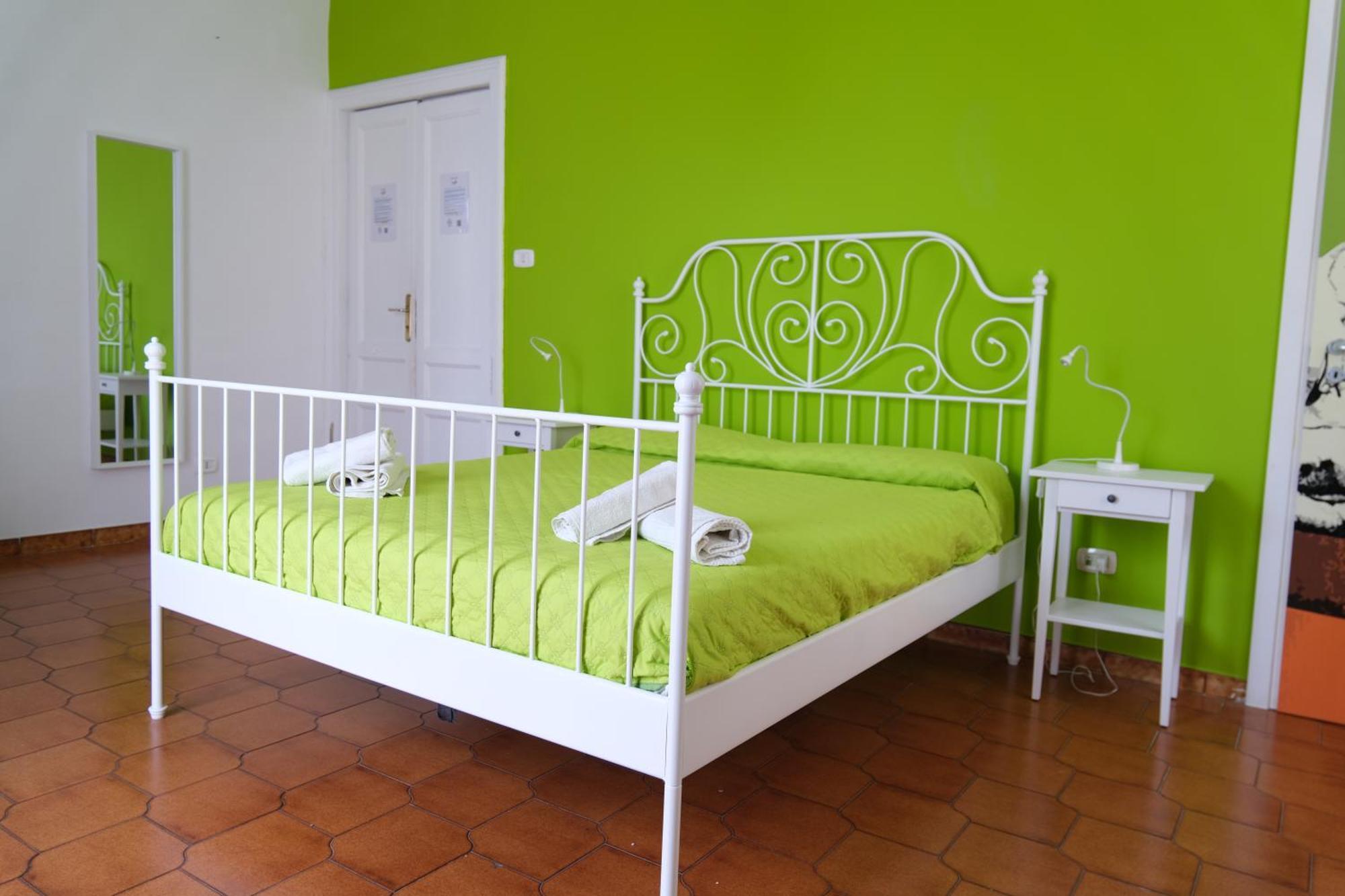 B&B Tarumbo Napels Buitenkant foto